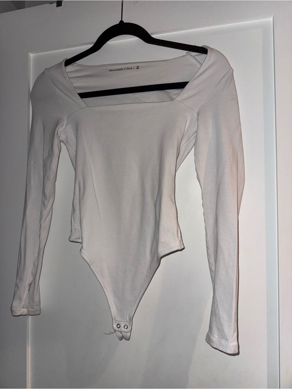 Abercrombie & Fitch White Square-Neck Long Sleeve Bodysuit